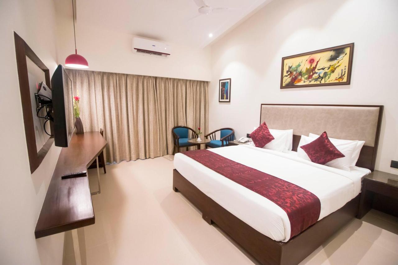 7 Apple Resort Lonavala Extérieur photo